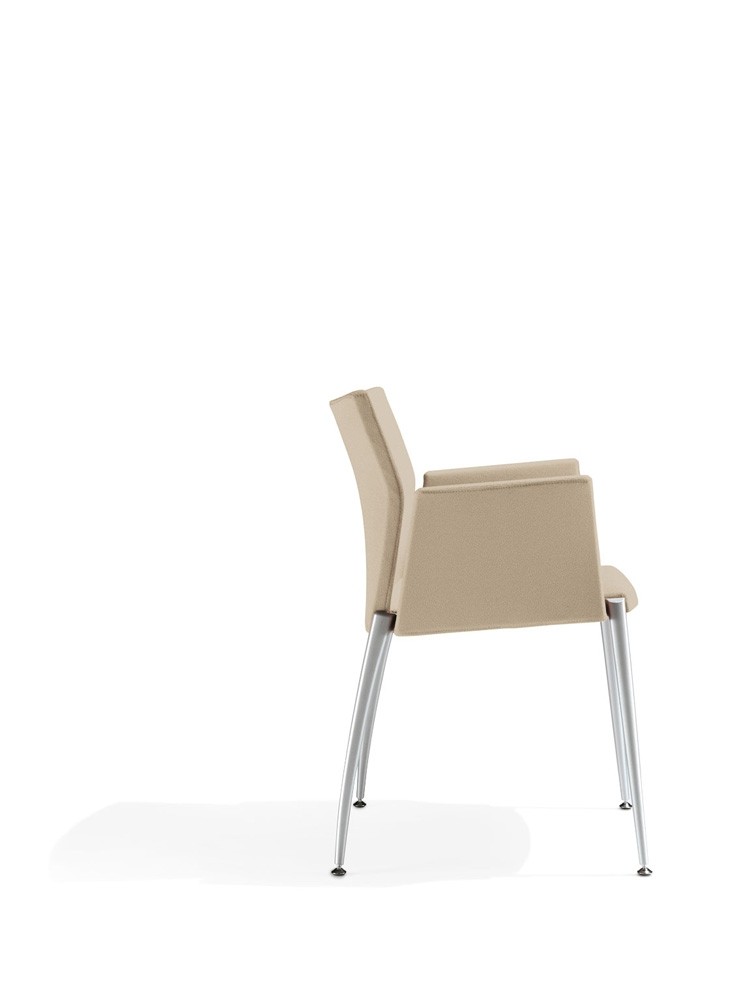 Poltroncina Kalla