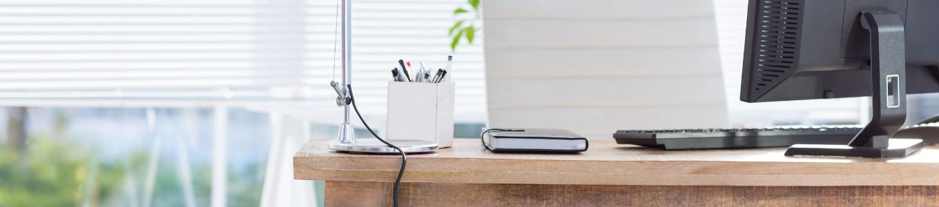 Accessori per la scrivania: funzionalità e stile a portata di mano