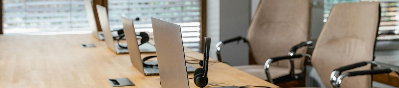 Arredamento call center: spazi funzionali per la produttività